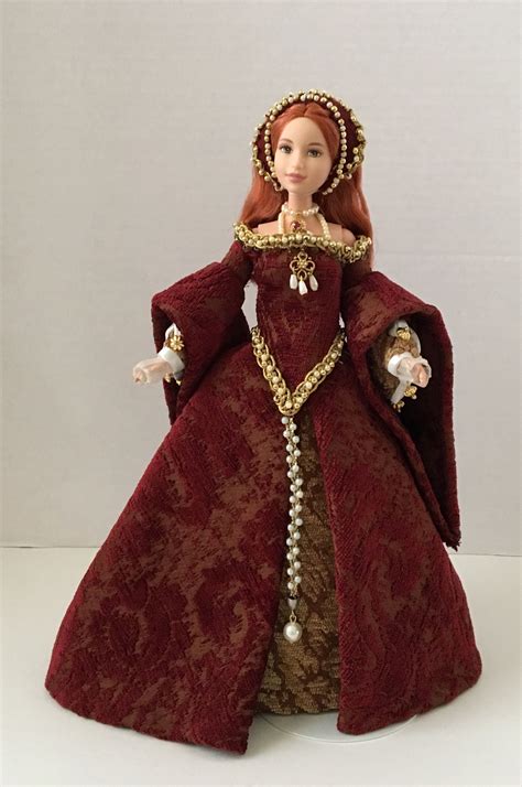 Tudor barbie costumes 